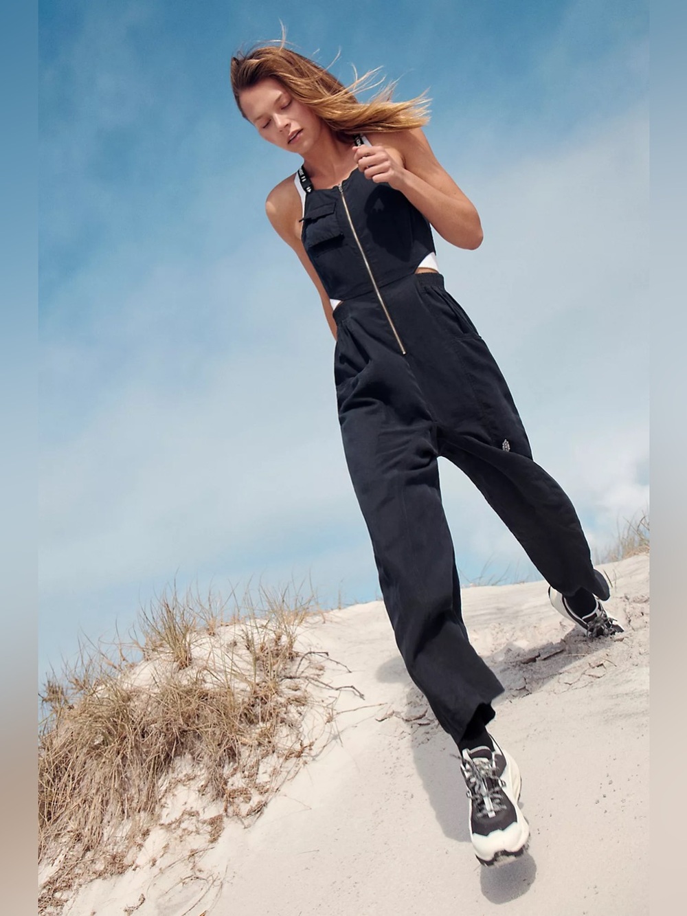 FP Movement Mojave Overalls Black M FrontZip Athleisure Jumpsuit Sporty Gorpcore